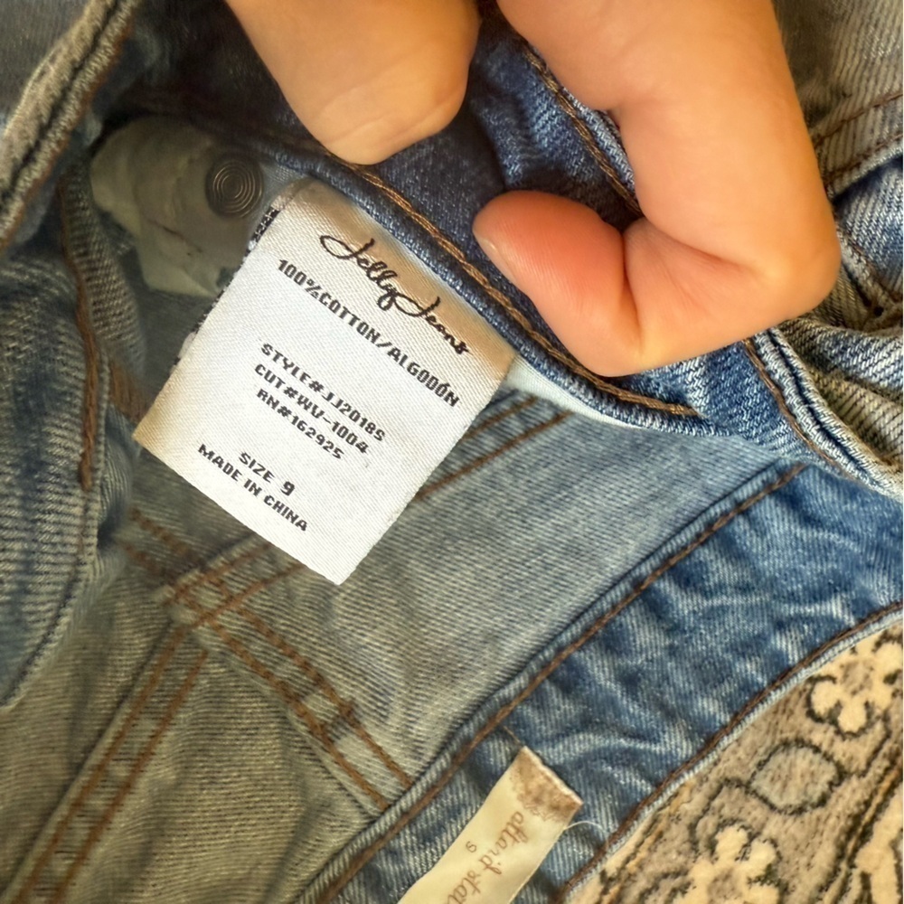 Alter’d state Jelly Jeans Distressed Light Blue Jeans - Picture 7 of 9